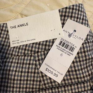 Ann Taylor Black and White Checkered Ankle Pants